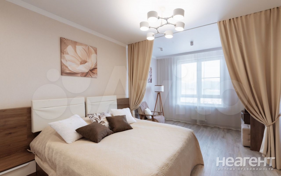 Сдается 1-комнатная квартира, 45 м²