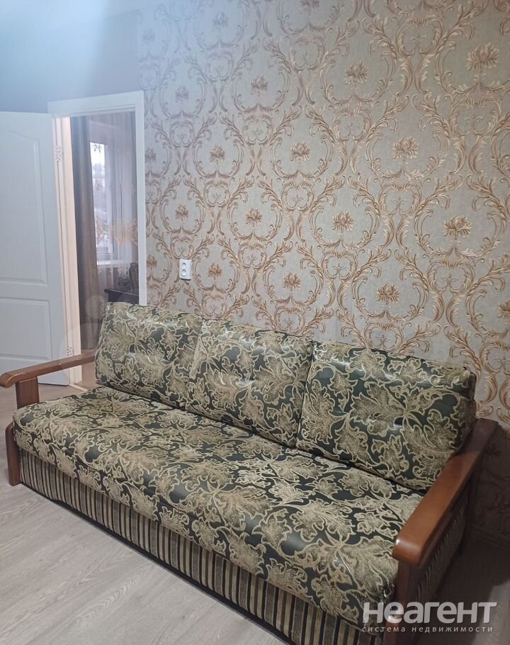 Продается 3-х комнатная квартира, 54 м²