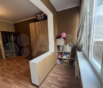 Продается 1-комнатная квартира, 50 м²