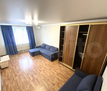 Сдается 1-комнатная квартира, 40 м²