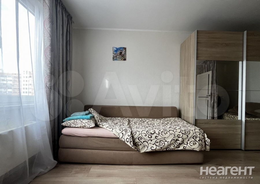 Сдается 1-комнатная квартира, 38 м²