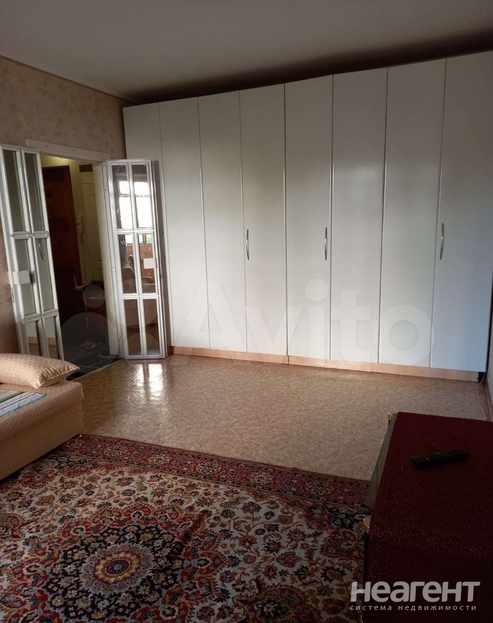 Продается 1-комнатная квартира, 36,6 м²