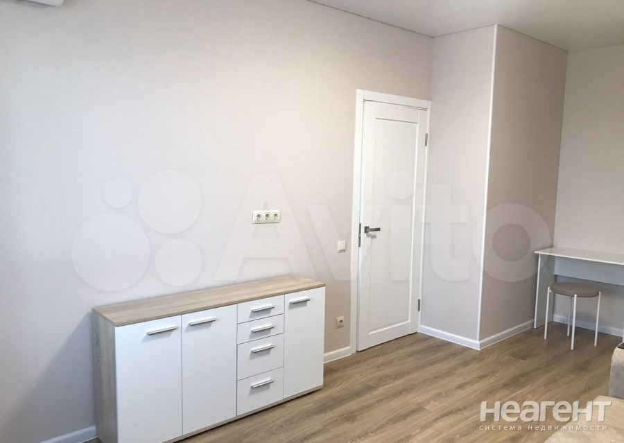 Сдается 1-комнатная квартира, 32,6 м²