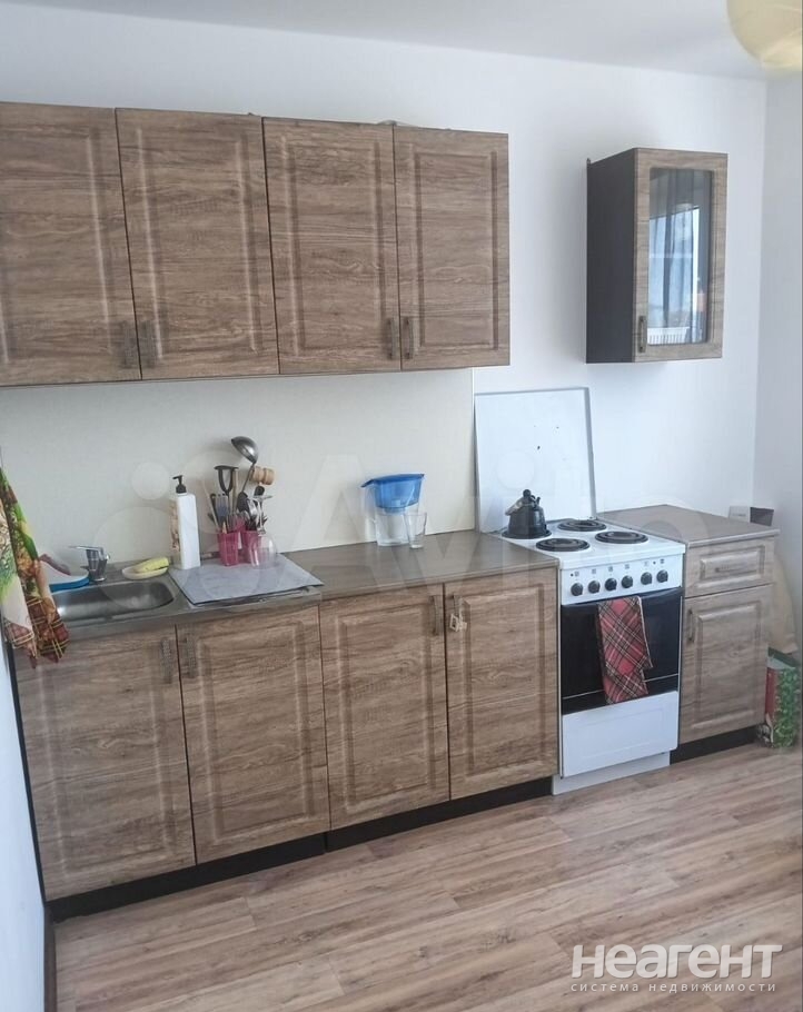 Продается 1-комнатная квартира, 38 м²