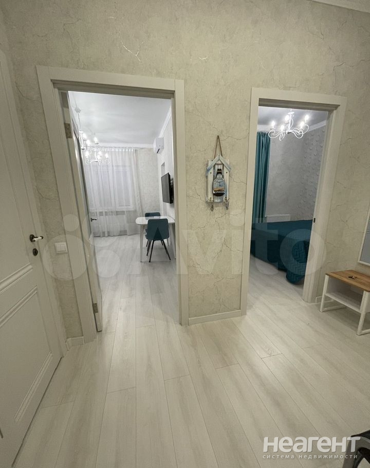 Сдается 1-комнатная квартира, 41 м²