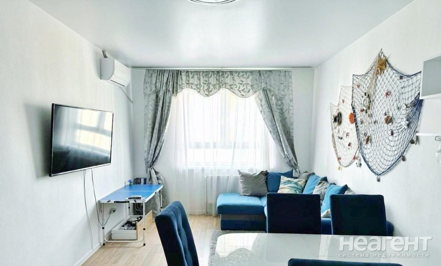 Сдается 1-комнатная квартира, 41 м²