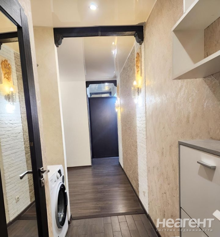 Сдается Многокомнатная квартира, 58 м²