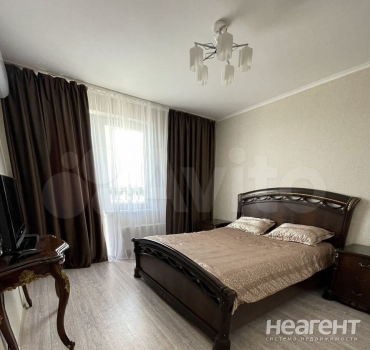 Сдается 1-комнатная квартира, 38 м²