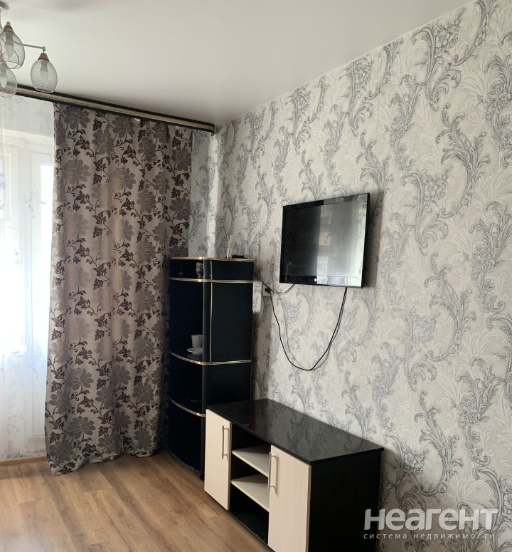 Продается 1-комнатная квартира, 35 м²