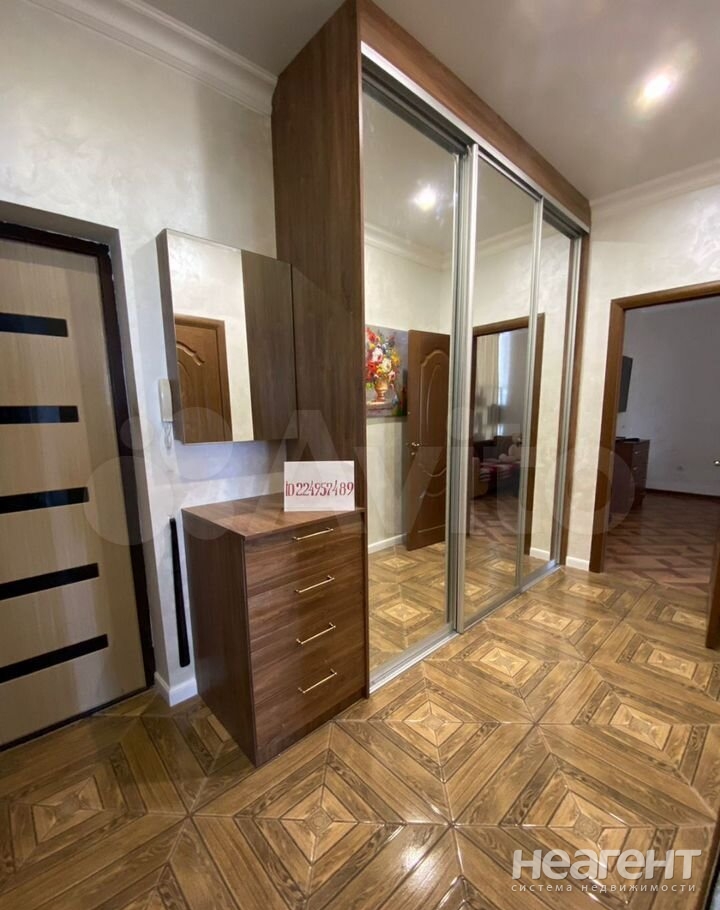 Продается 2-х комнатная квартира, 80 м²