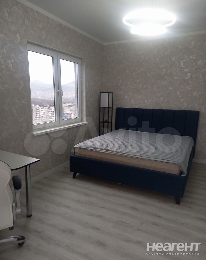 Продается 1-комнатная квартира, 49,4 м²