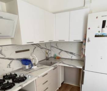 Продается 1-комнатная квартира, 37 м²