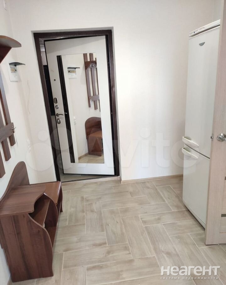 Сдается 1-комнатная квартира, 41 м²