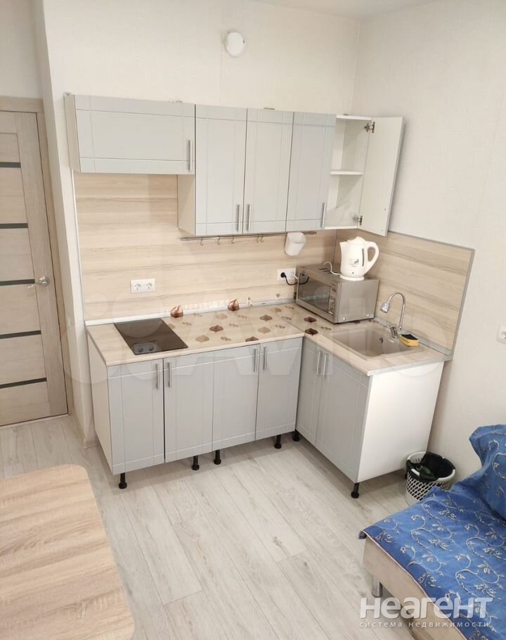 Сдается 1-комнатная квартира, 41 м²