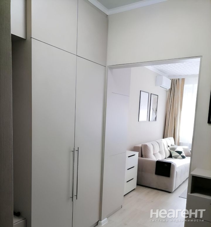 Сдается 1-комнатная квартира, 35,6 м²