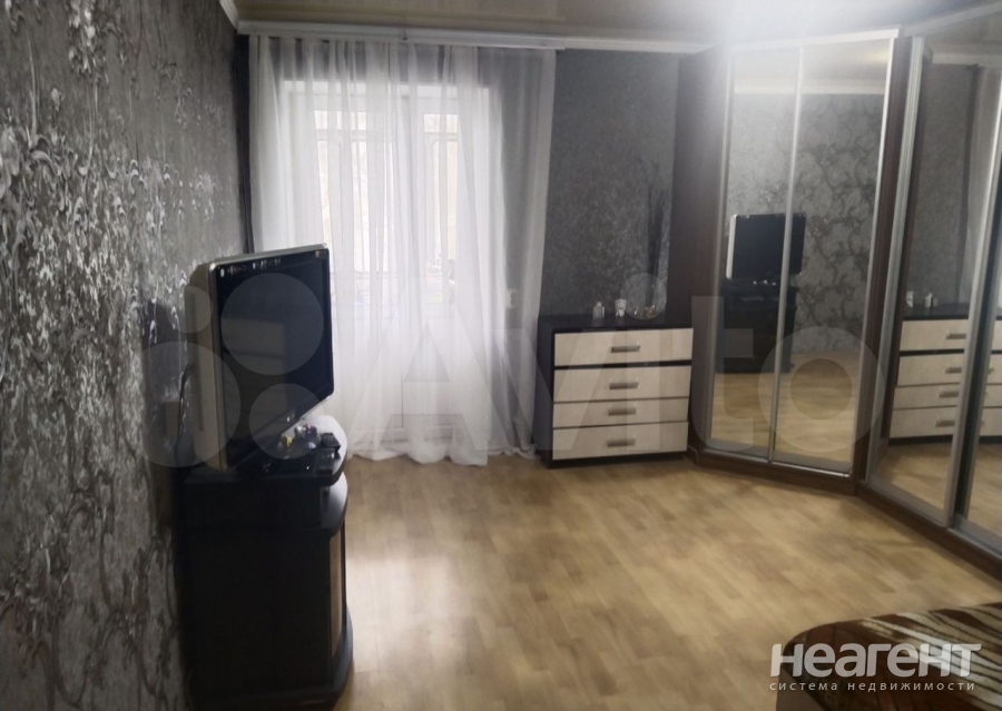 Продается 3-х комнатная квартира, 58 м²