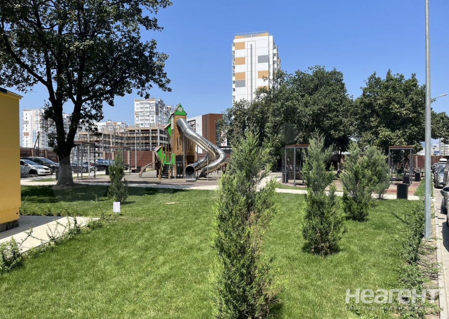 Продается 1-комнатная квартира, 37,5 м²