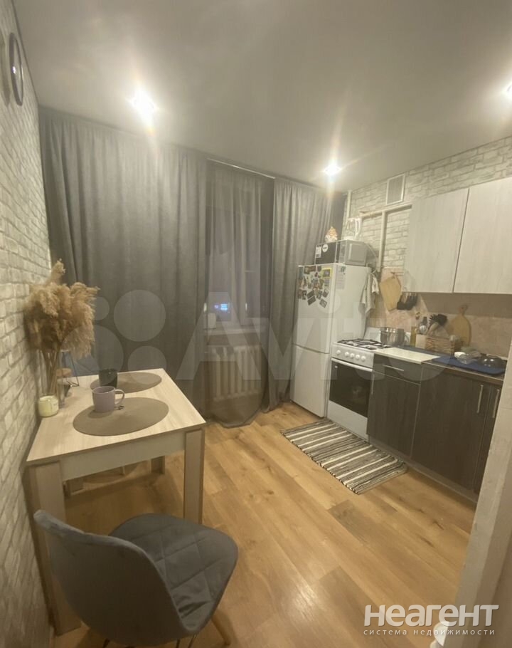 Продается 1-комнатная квартира, 28 м²