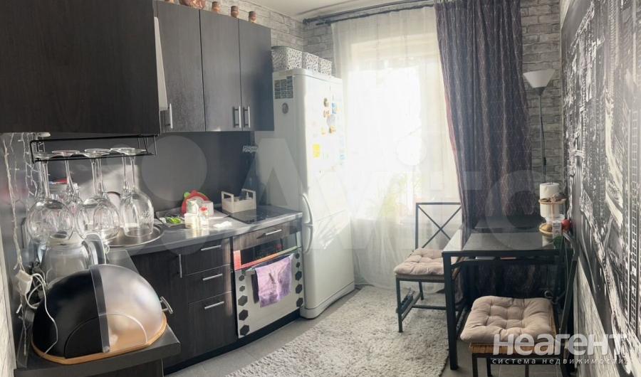 Продается 3-х комнатная квартира, 63 м²