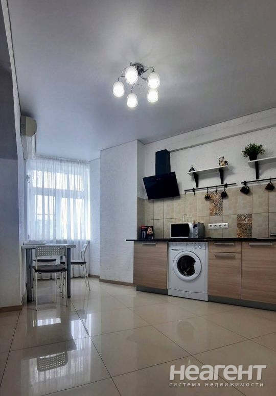 Продается 2-х комнатная квартира, 64,6 м²