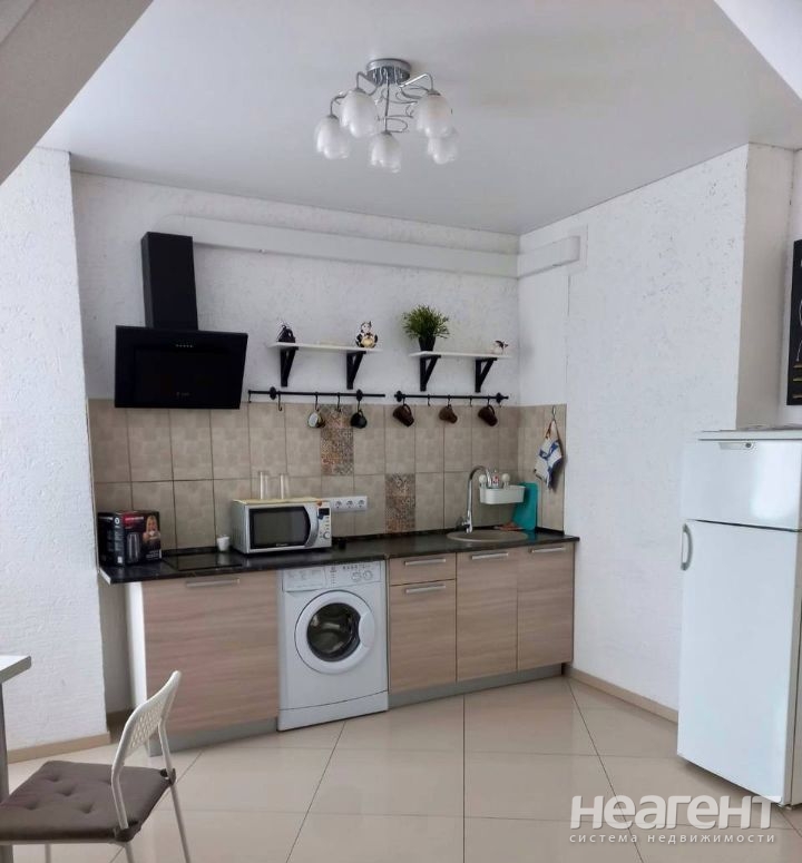 Продается 2-х комнатная квартира, 64,6 м²