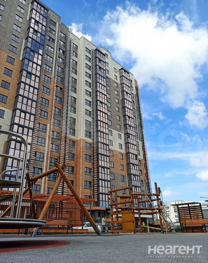 Продается 2-х комнатная квартира, 67 м²