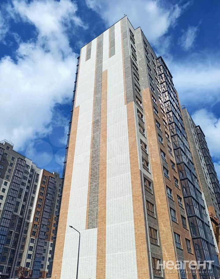 Продается 2-х комнатная квартира, 67 м²