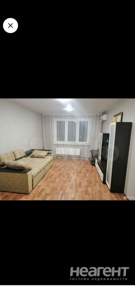 Продается 1-комнатная квартира, 41,9 м²