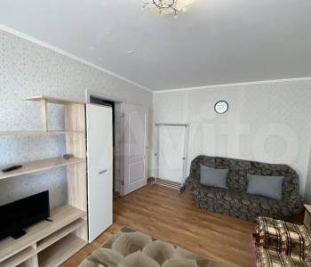 Сдается 1-комнатная квартира, 38 м²