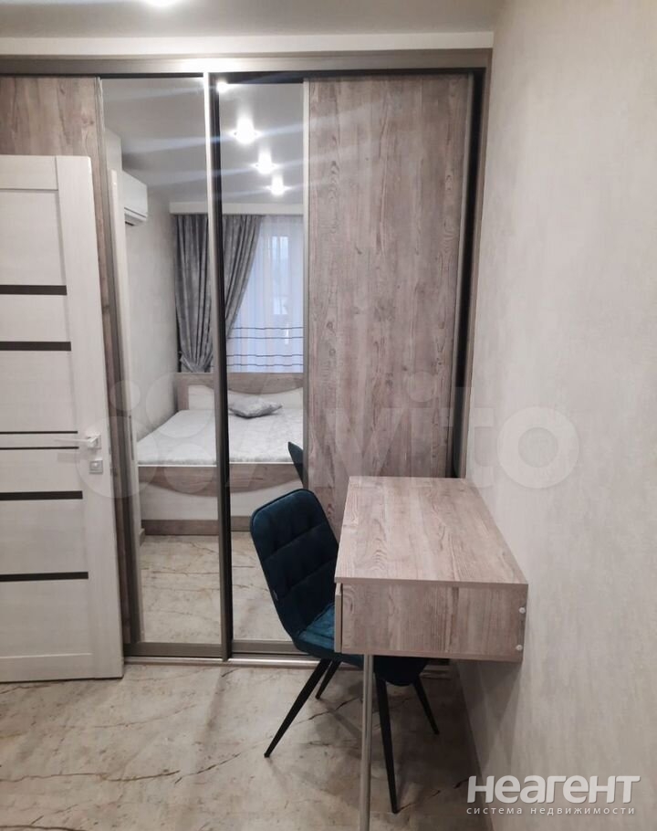 Сдается 1-комнатная квартира, 40 м²