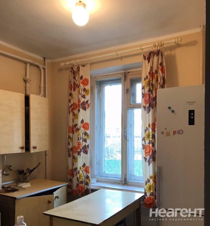 Сдается 2-х комнатная квартира, 42 м²