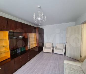 Сдается 1-комнатная квартира, 38 м²