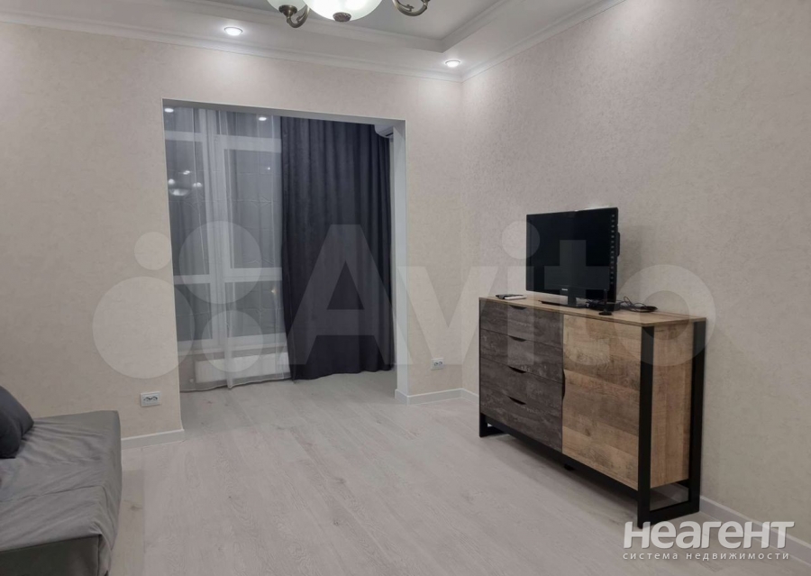 Сдается 1-комнатная квартира, 48,9 м²