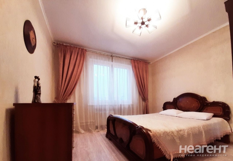 Сдается 1-комнатная квартира, 37,5 м²