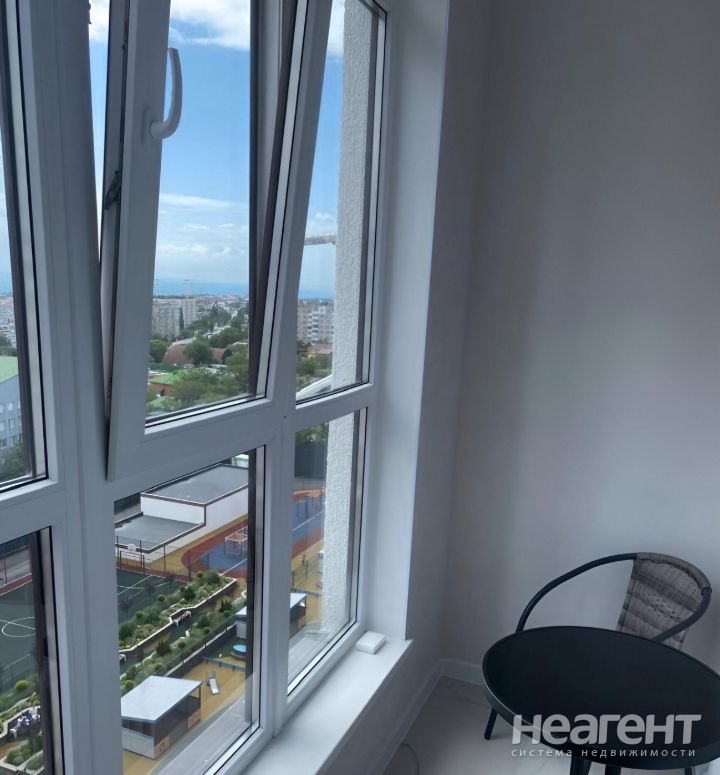 Сдается 1-комнатная квартира, 44 м²