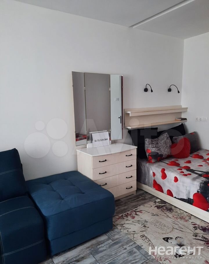 Сдается 1-комнатная квартира, 40 м²