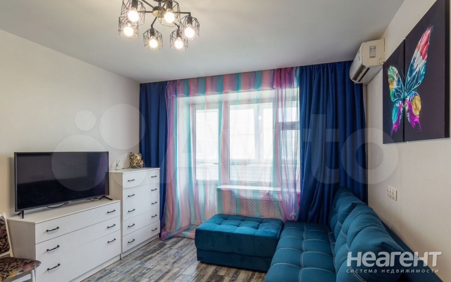 Сдается 1-комнатная квартира, 40 м²