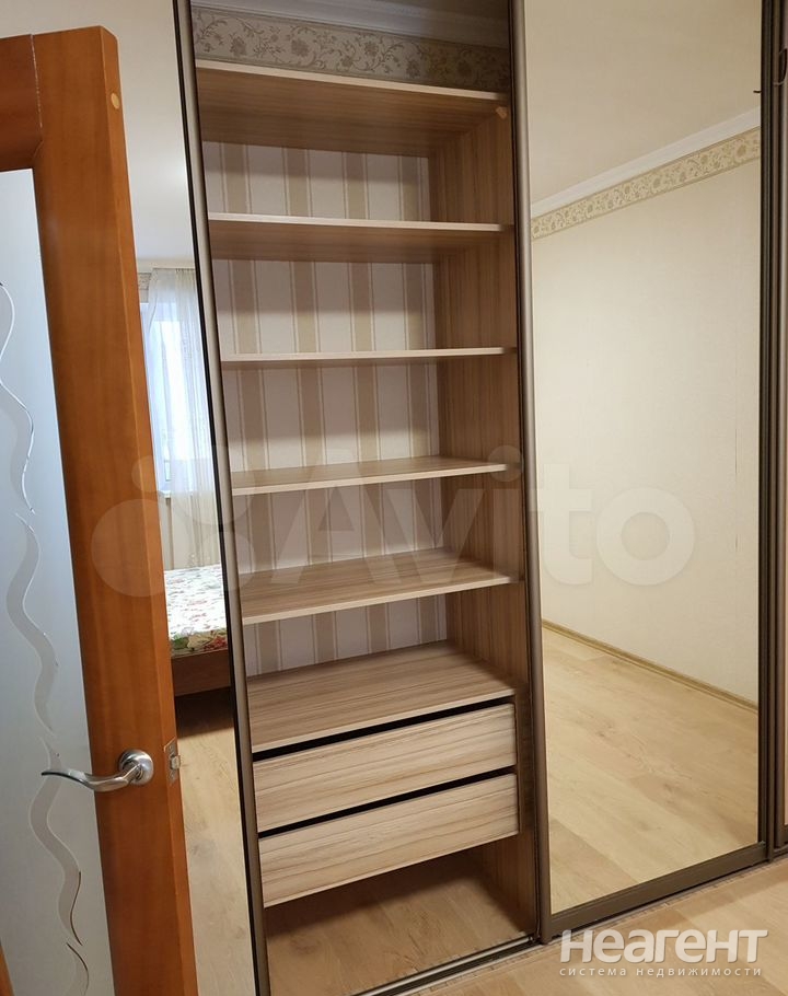 Сдается 1-комнатная квартира, 38 м²