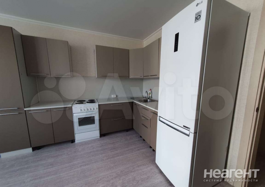 Продается 2-х комнатная квартира, 74 м²