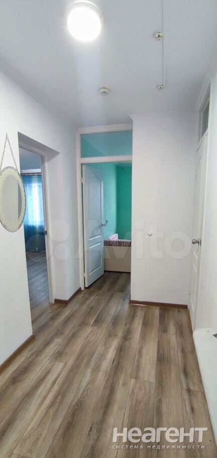 Продается 1-комнатная квартира, 37,4 м²