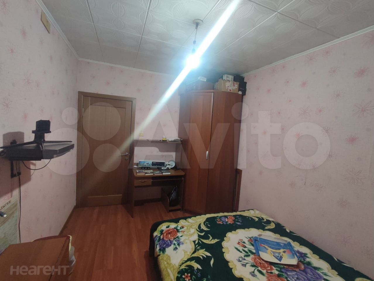 Продается 1-комнатная квартира, 10,3 м²