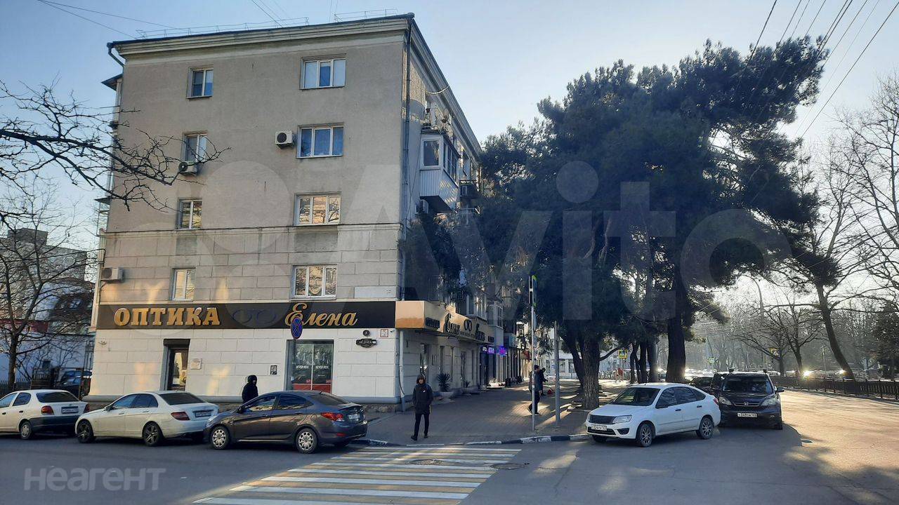 Продается 1-комнатная квартира, 30,8 м²