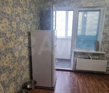 Продается 1-комнатная квартира, 38 м²