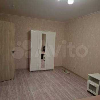 Сдается 1-комнатная квартира, 39 м²