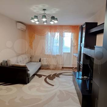 Сдается 1-комнатная квартира, 41,9 м²