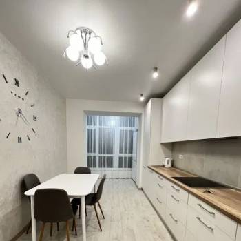 Сдается 1-комнатная квартира, 46 м²