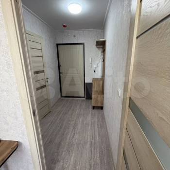 Продается 1-комнатная квартира, 32 м²