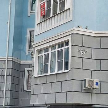 Продается 1-комнатная квартира, 50 м²