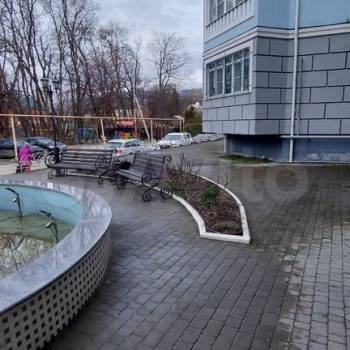 Продается 1-комнатная квартира, 50 м²