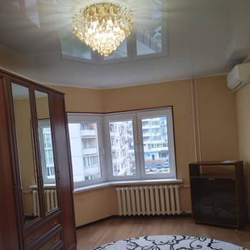 Сдается 1-комнатная квартира, 42,5 м²